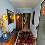 A Large Fully Furnished Private Lägenhet Linz am Rhein