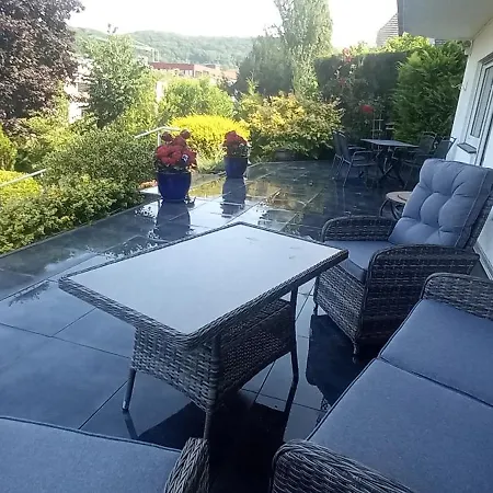 A Large Fully Furnished Private * Linz am Rhein