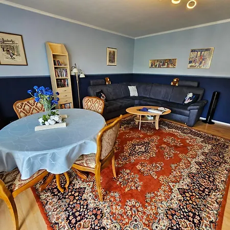 דירה A Large Fully Furnished Private *