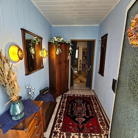 A Large Fully Furnished Private Apartman Linz am Rhein