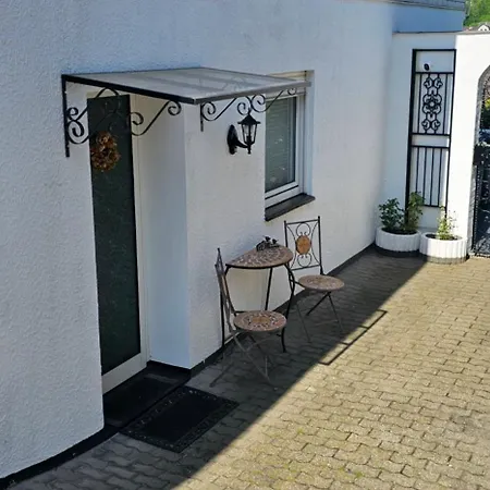 A Large Fully Furnished Private Linz am Rhein